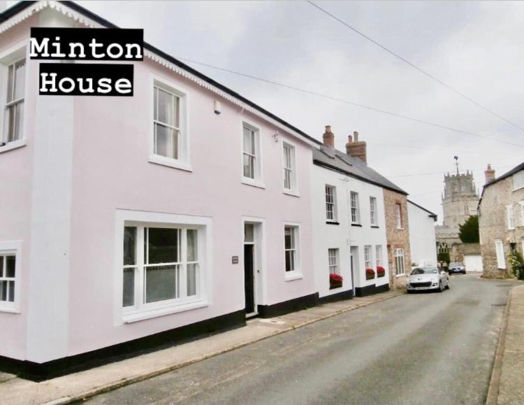 Minton House Apartment Colyton Екстериор снимка